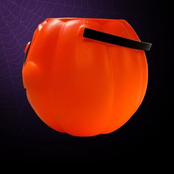 VTG Halloween Pumpkin Trick or Treat Candy Bucket 1997 Grand Venture Blow Mold - Picture 4 of 9